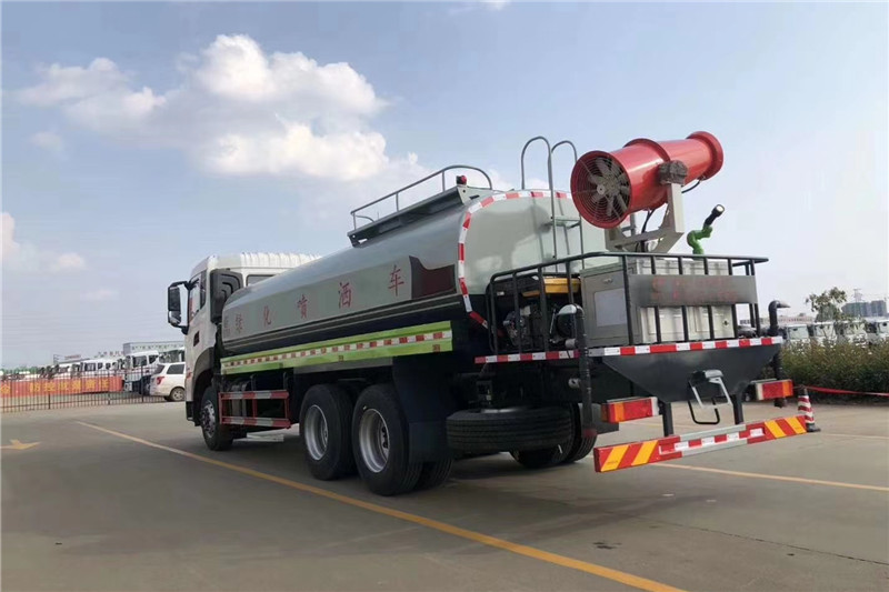 東風(fēng)天龍后八輪20噸噴霧車，國六綠化噴灑車